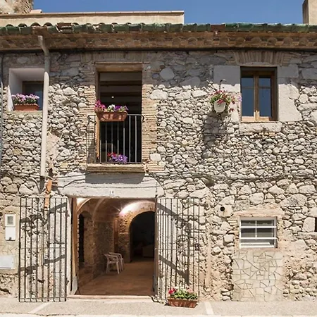 Holiday home Casa Fluvia Torroella de Fluvia
